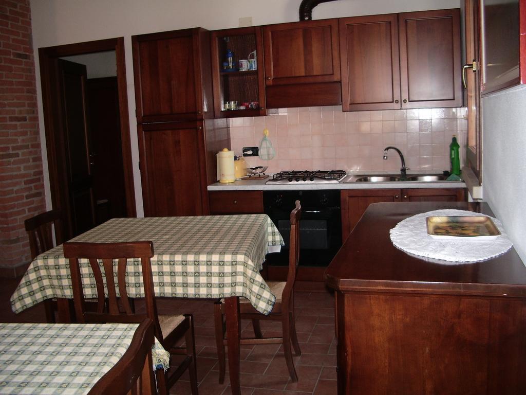 Agriturismo Antica Corte Cason Ronco allʼAdige Eksteriør billede
